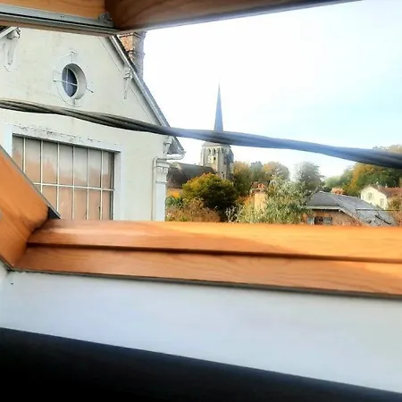 Nid D'aigle Proche Du Loing Appartement