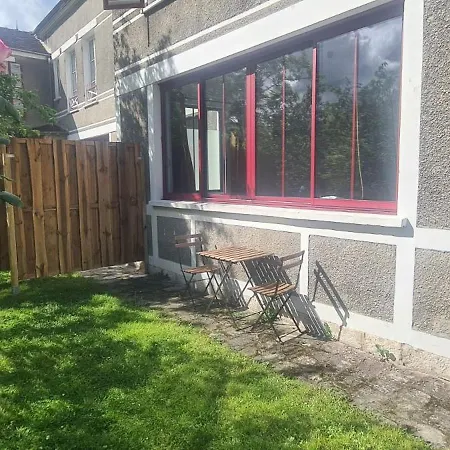 Nid D'aigle Proche Du Loing Appartement